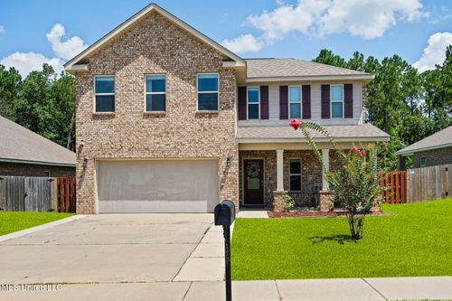 5367 Overland Dr, Biloxi, MS, 39532-8591 | Card Image