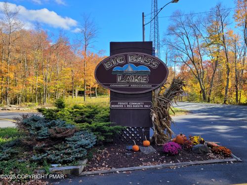 55 Partridge Pl, Covington Township, PA, 18424 | Card Image