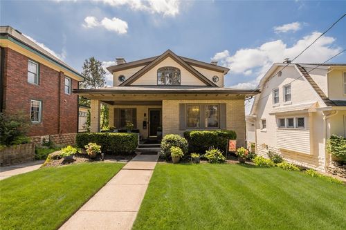 57 Vernon Dr, Pittsburgh, PA, 15228-1110 | Card Image