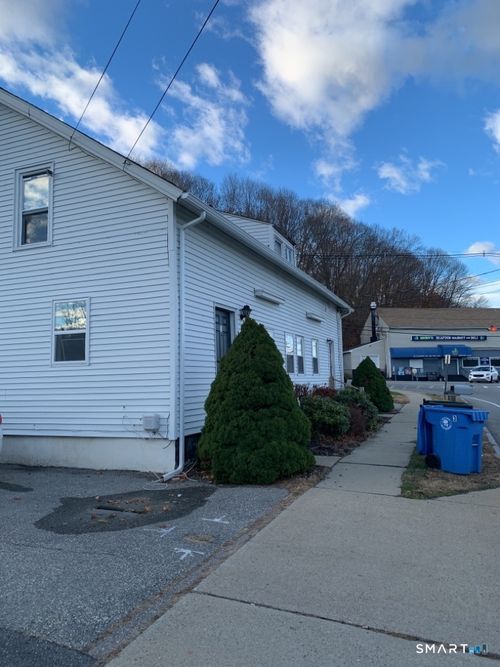 1-5 Taftville Occum Rd, Norwich, CT, 06360-1347 | Card Image
