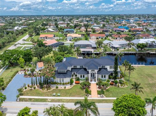 202 George Rd Se, PORT CHARLOTTE, FL, 33952-9159 | Card Image