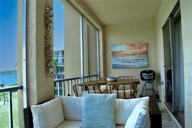 K327 - 3672 Lake Bayshore Dr, Condo with 2 bedrooms, 1 bathrooms and null parking in BRADENTON FL | Image 9