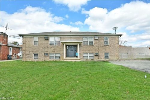 840 Moyer Ave, Boardman, OH, 44512-2442 | Card Image