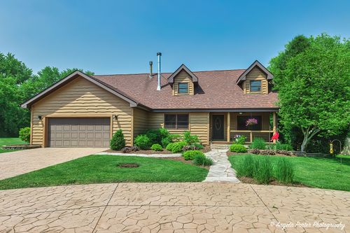 3619 Overlook Dr, Richmond, IL, 60071-9669 | Card Image