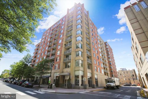 605-1020 N Highland St, ARLINGTON, VA, 22201-2181 | Card Image