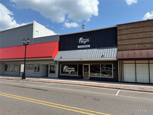 160 W Broadway St, Sparta, IL, 62286-1633 | Card Image