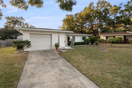 721 Cork St, LARGO, FL, 33770-1609 | Card Image