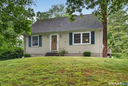 17 Hunters Path, Clinton, CT, 06413-1827 | Card Image