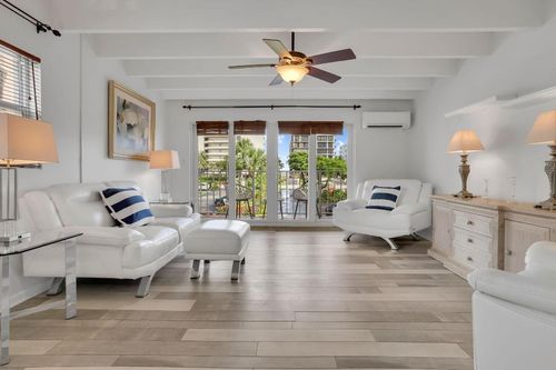 200-4001 S South Ocean Boulevard, South Palm Beach, FL, 33480 | Card Image