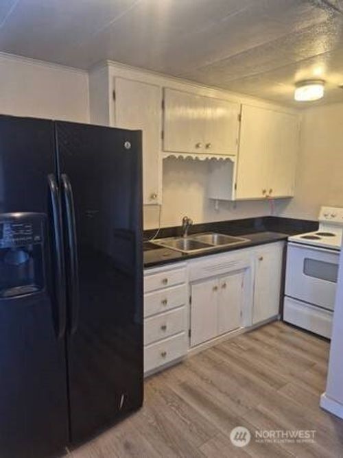 apt-3-317 7th St Sw, Puyallup, WA, 98371-5893 | Card Image