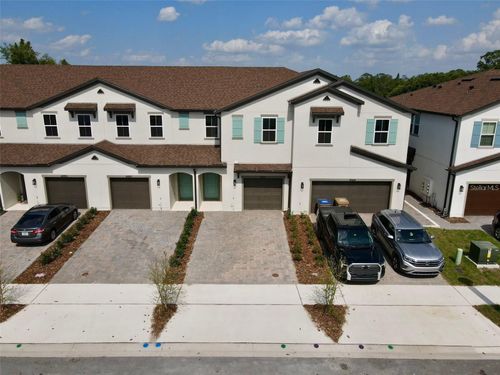 4561 Small Creek Rd, KISSIMMEE, FL, 34744-9489 | Card Image