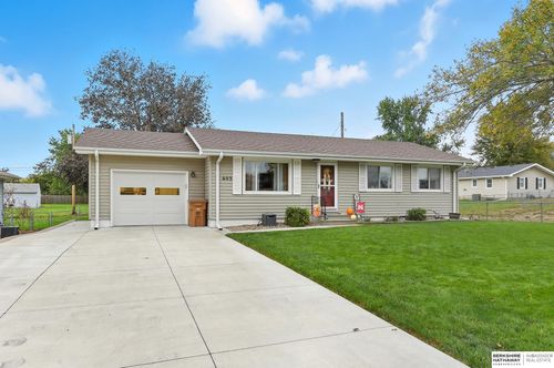 605 N 29th St, Ashland, NE, 68003-1035 | Card Image