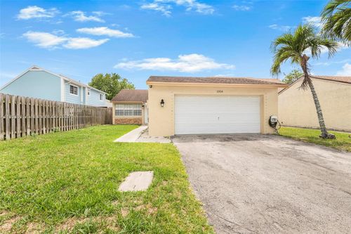 1356 Pelican Ct, Homestead, FL, 33035-1031 | Card Image