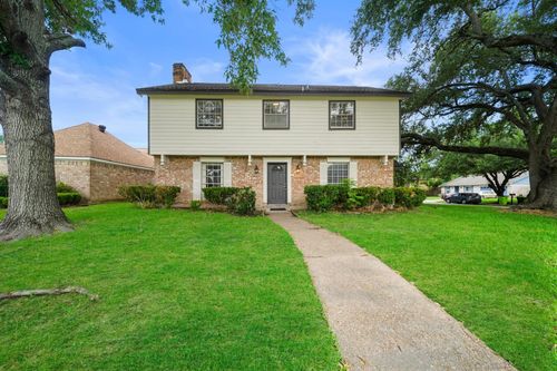 3102 Hollow Cir, Missouri City, TX, 77459-3609 | Card Image