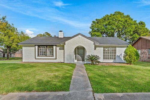 7603 Beech Cove Ln, Houston, TX, 77072-3320 | Card Image