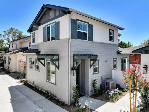 617 E Walnut Ave, Monrovia, CA, 91016-3521 | Card Image