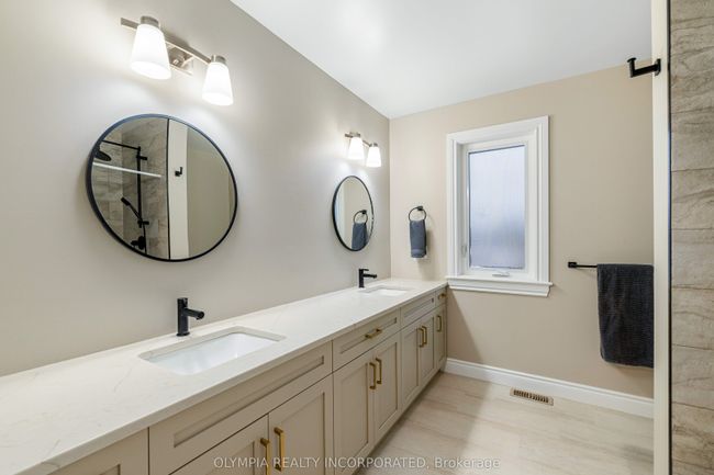 576 Macdonnell St, House other with 3 bedrooms, 3 bathrooms and 2 parking in Kingston ON | Image 27
