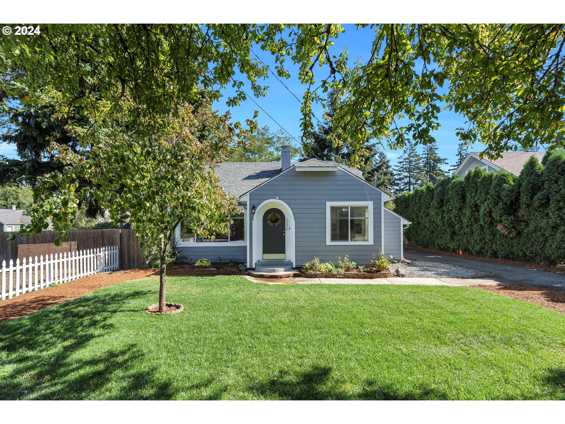 84th Ave, Portland, OR 97266