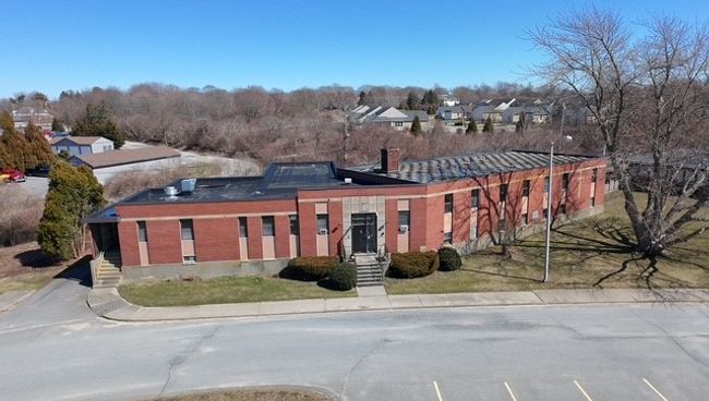 911 W Main Rd, Home with 0 bedrooms, 0 bathrooms and null parking in Middletown RI | Image 22