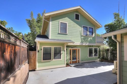 2206 Parkway Dr, Santa Barbara, CA, 93105-4226 | Card Image
