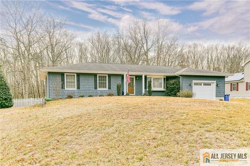 368 Leesville Rd, Jackson, NJ, 08527-4801 | Card Image
