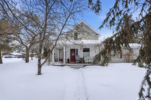 200 1st Ave, Marcelin, SK, S0J | Card Image