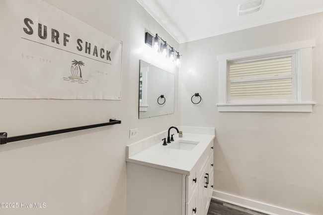 114 Nw 14 Th St, House other with 3 bedrooms, 2 bathrooms and null parking in Oak Island NC | Image 25