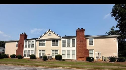 4262 Parkview Ct, Stone Mountain, GA, 30083-1247 | Card Image