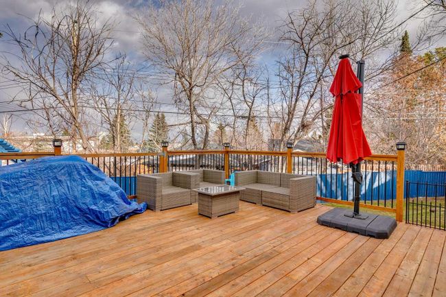 1924 Green Ridge Road Sw, Home with 5 bedrooms, 2 bathrooms and 3 parking in Calgary AB | Image 36