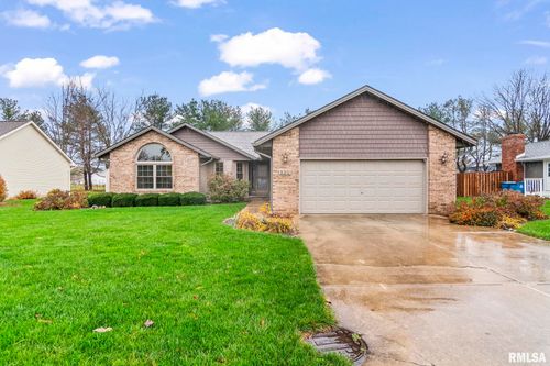 520 Mallard Drive, Chatham, IL, 62629 | Card Image