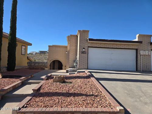 4759 Excalibur Dr, El Paso, TX, 79902-1201 | Card Image
