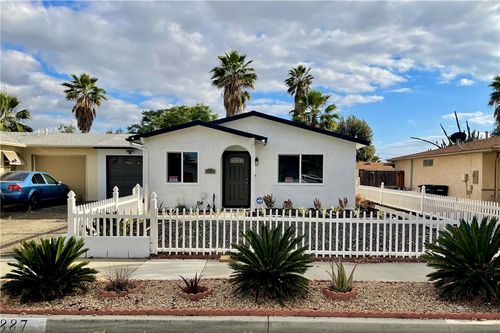 1887 Calle Amargosa, Hemet, CA, 92545 | Card Image
