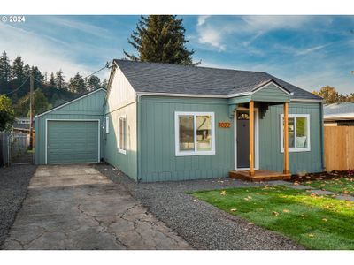 1022 Mill St, House other with 2 bedrooms, 1 bathrooms and 1 parking in Springfield OR | Image 1