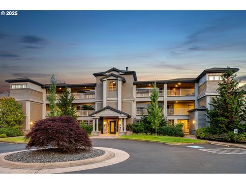 200-5511 Se Scenic Ln, Vancouver, WA, 98661-0512 | Card Image