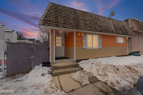 502 4th Street, Watervliet, NY, 12189 | Card Image