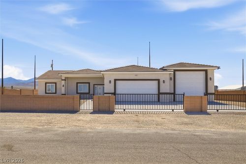 1061 Factory Rd, Pahrump, NV, 89048-2607 | Card Image