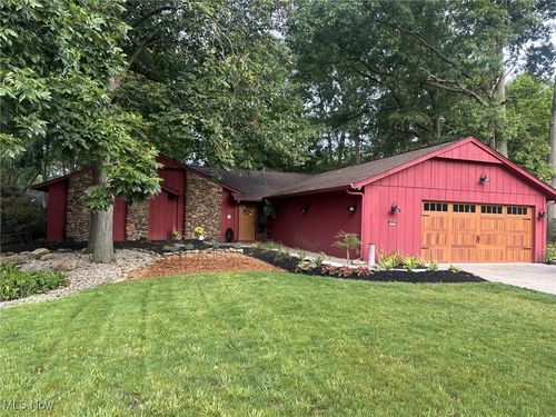 10824 Watercress Rd, Strongsville, OH, 44149-2148 | Card Image