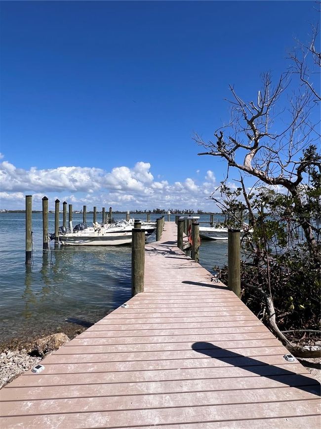 Owners dock | Image 19