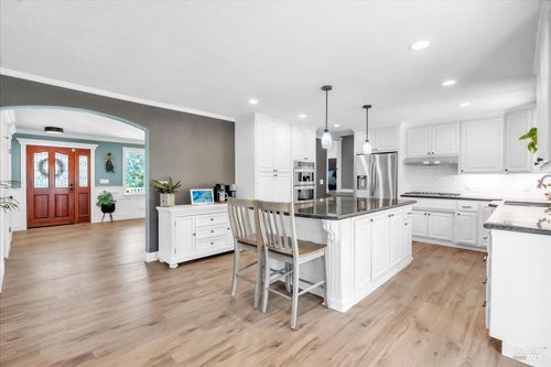 7004 Gibson Canyon Road, Vacaville, CA, 95688 | Card Image