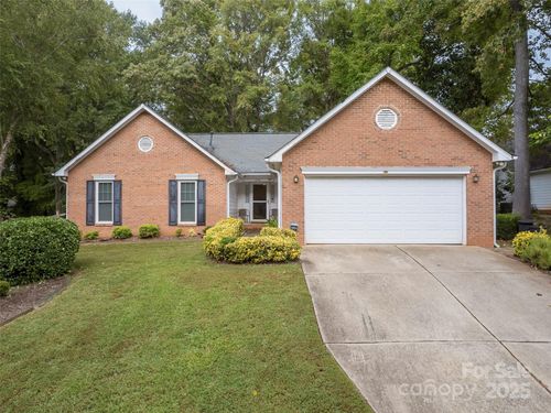 1545 Bear Mountain Rd, Charlotte, NC, 28214-9699 | Card Image