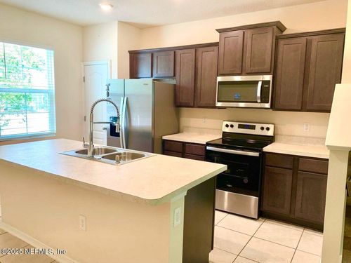 885 Gate Run Rd, Jacksonville, FL, 32211-7499 | Card Image