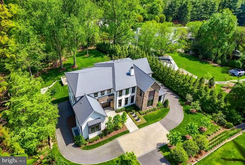 1011 Langley Hill Dr, MCLEAN, VA, 22101-1709 | Card Image