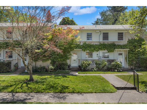 6918 Ne Hancock St, Portland, OR, 97213-5346 | Card Image
