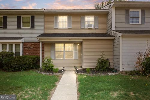 2 Vernon Ct, SICKLERVILLE, NJ, 08081-1953 | Card Image