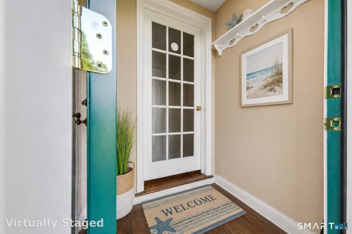 79 Fairfield Pl, Fairfield, CT, 06824-5603 | Card Image