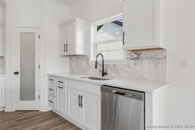 2219 Pine Tree Lane, Home with 4 bedrooms, 3 bathrooms and null parking in Memphis IN | Image 12