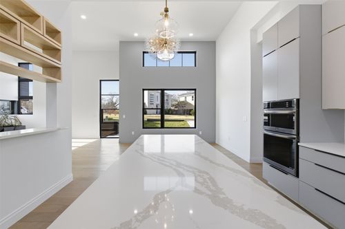 5013 Rob Scott St, Austin, TX, 78721-1547 | Card Image