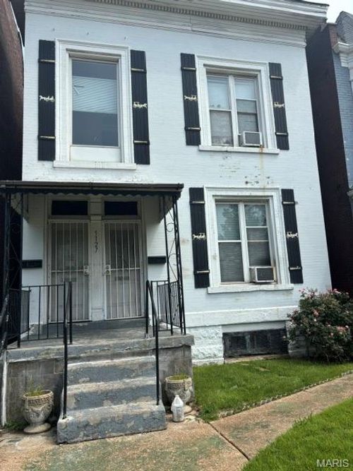 5127 Page Blvd, Saint Louis, MO, 63113-1632 | Card Image