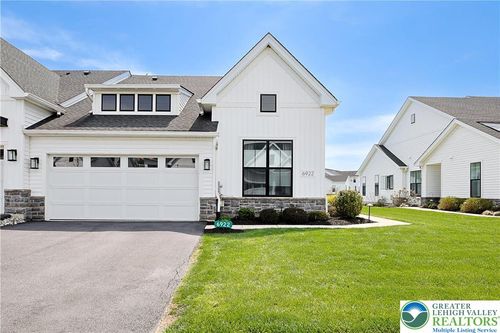 6922 Cedar Dr, BATH, PA, 18014-7802 | Card Image