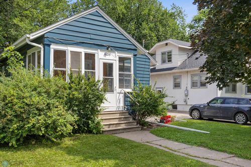 1035 University Drive N, Fargo, ND, 58102 | Card Image